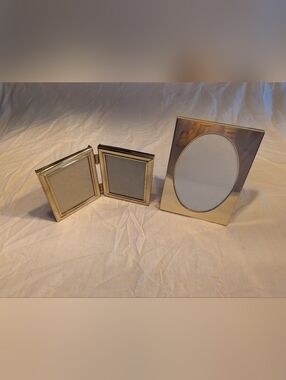 2/40$ Vintage Gold-Tone Brass Hinged Double and Music Oval Picture Frames